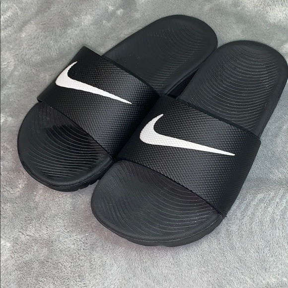 nike sliders size 13